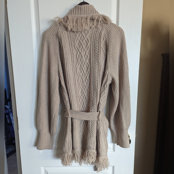 NWOT Venus cable knit cardigan - Picture 4 of 7